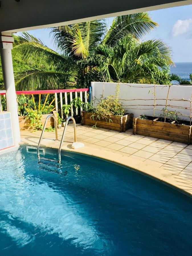 Soleil La Bed & Breakfast Terre-de-Bas ภายนอก รูปภาพ